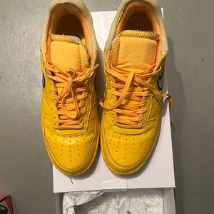 OFF WHITE AIR FORCE ONES